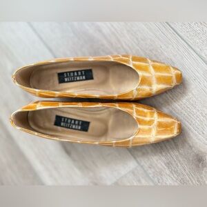 VTG. 80s Stuart Weitzman Gold Quilted Square Toed Heels Retro